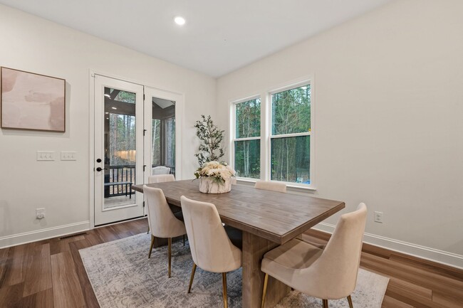 Building Photo - Luxury Living at The Parks at Meadowview