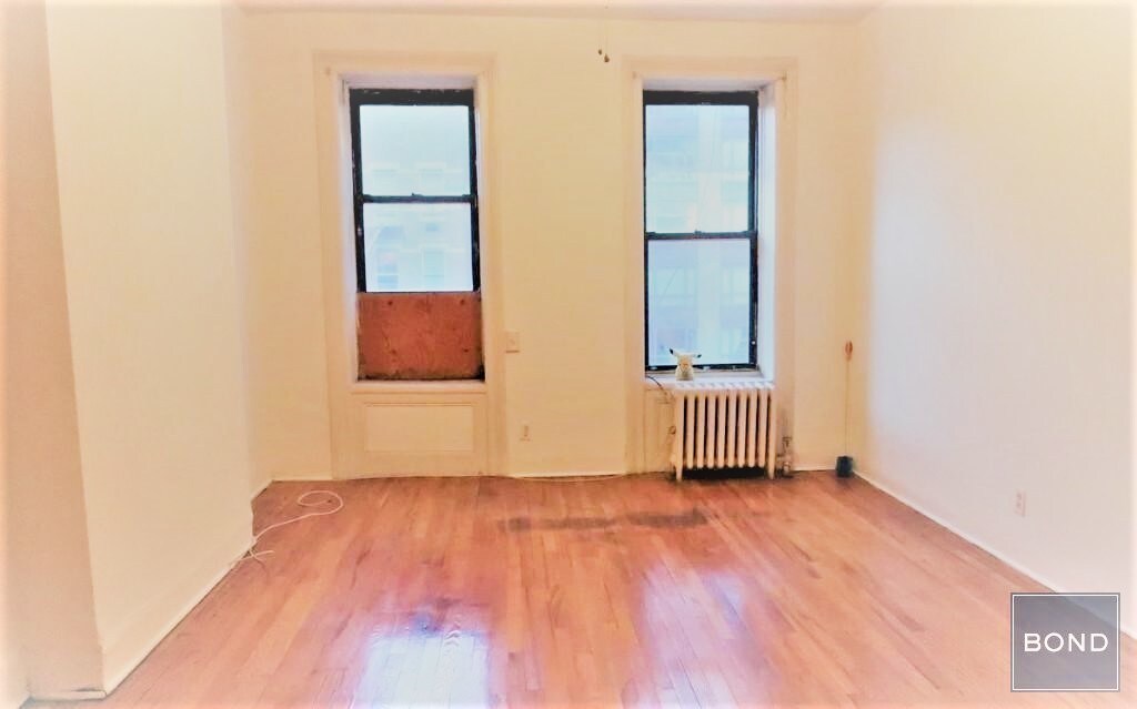 Primary Photo - 1667 York Avenue