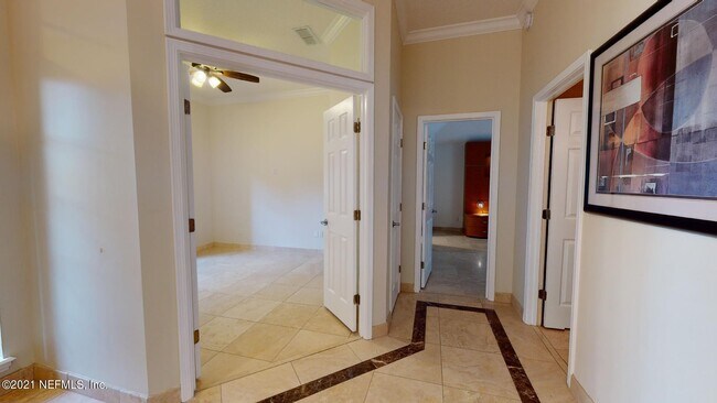 Foto del edificio - 7911 Vineyard Lake Rd N