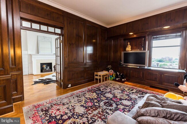 Foto del edificio - 237 S 18th St