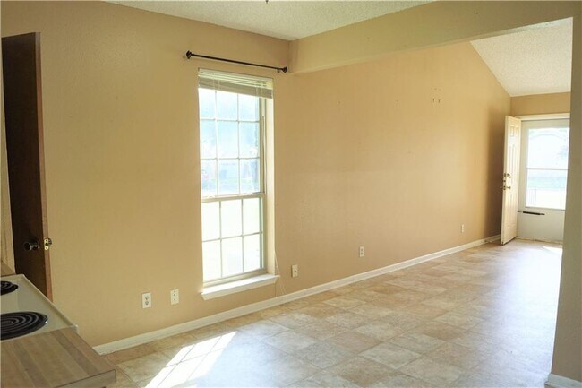 Foto del edificio - 101 Stubblefield Dr