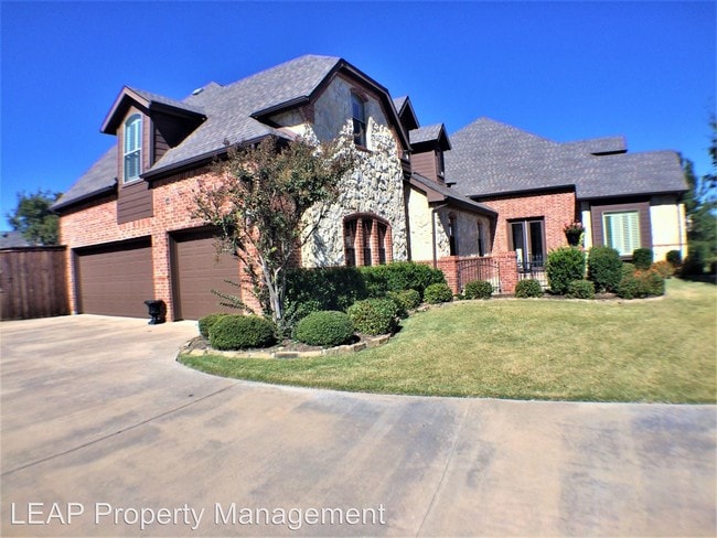 Building Photo - 3809 Regency Park Ct