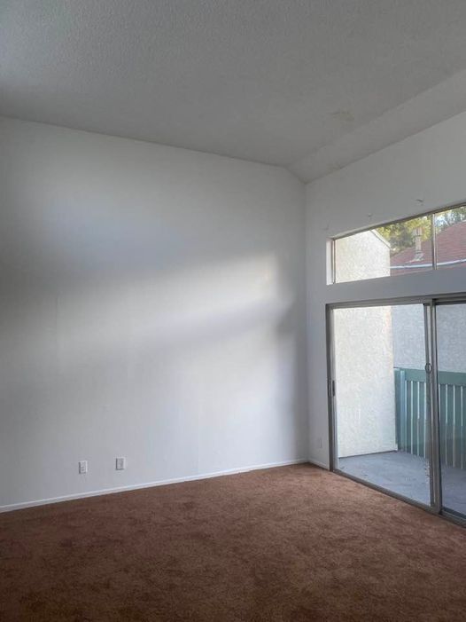 High Ceiling Living Room - 5700 Etiwanda Ave