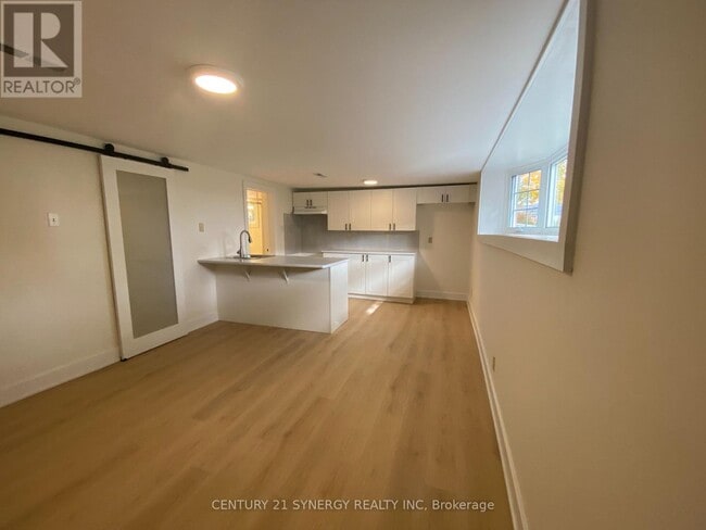 Building Photo - 1173 Kingston Ave