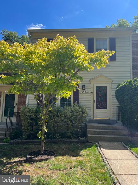 Building Photo - 2915 Mozart Dr