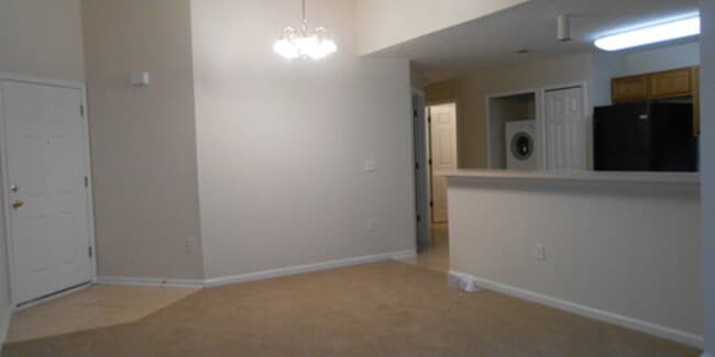 Building Photo - 6985 Ortega Woods Dr