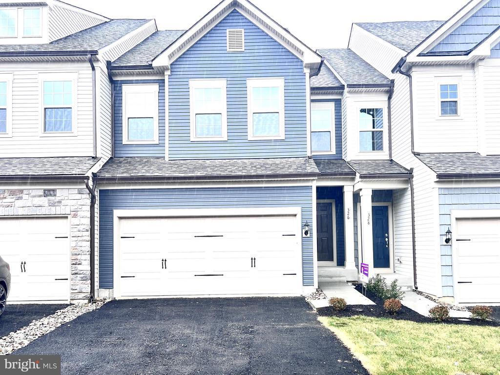 Primary Photo - 326 Milton Stamp Dr