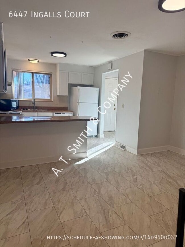Foto del edificio - 6447 Ingalls Ct