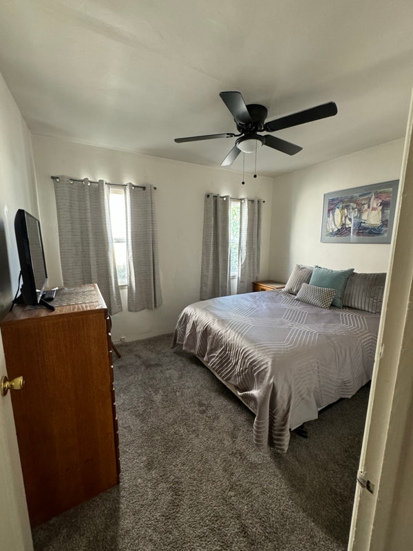 Foto del edificio - 2105 Huntington Ln
