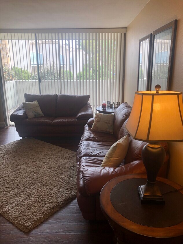 Living Room - 6216 Agee St