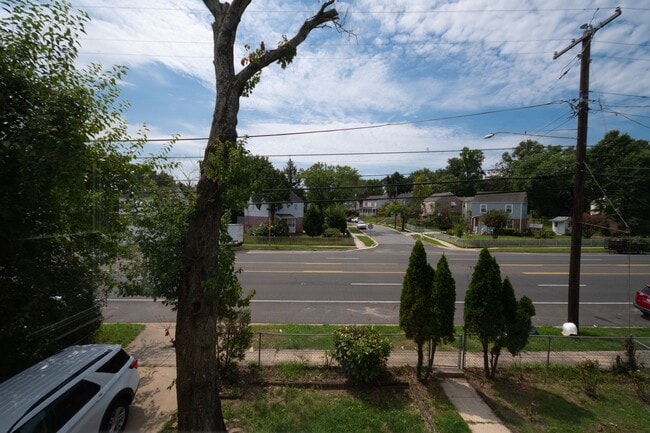 Foto del edificio - 1012 East-West Hwy