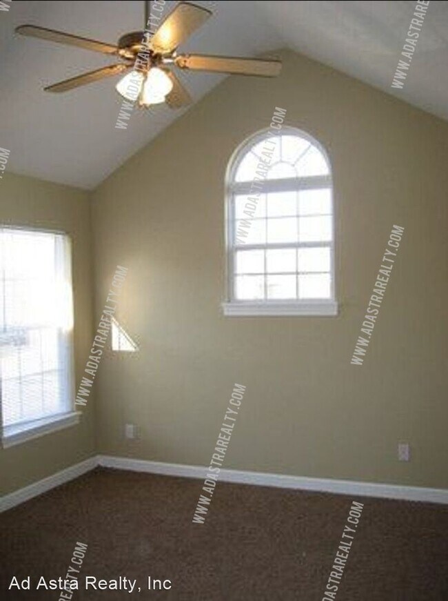 Foto del edificio - 3 br, 2.5 bath House - 13767 Post Oak Ln