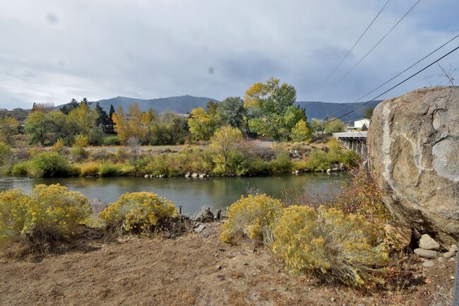 Building Photo - Live On the Edge of Truckee River!