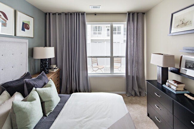 Dormitorio - Avalon Bloomfield Station