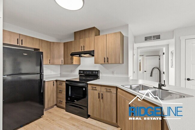 Building Photo - 2501 8th Ave N