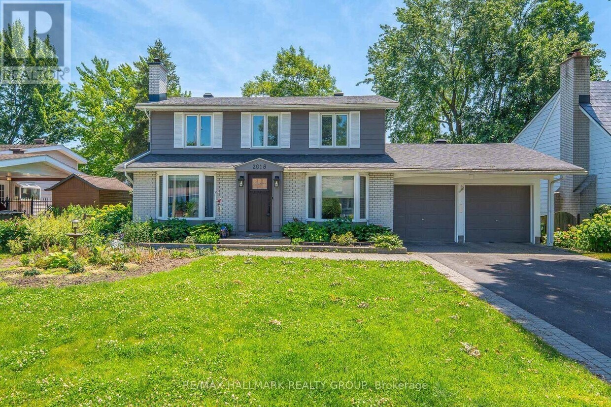 Primary Photo - 2018 Woodglen Crescent