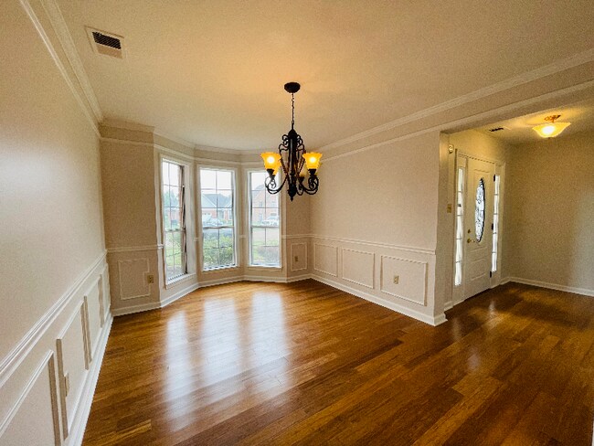 Foto del edificio - 6402 Persimmon View Dr
