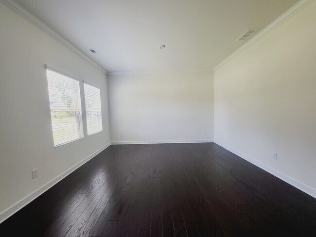 Building Photo - 4514 Collingham Dr