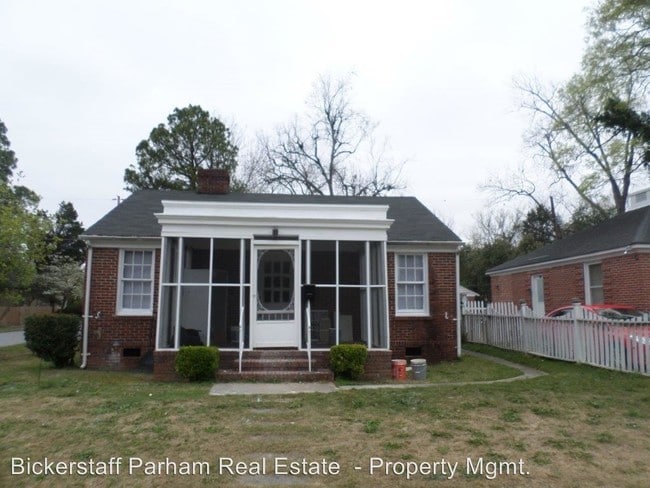 Building Photo - 3 br, 1 bath House - 1501 Seventeenth Street