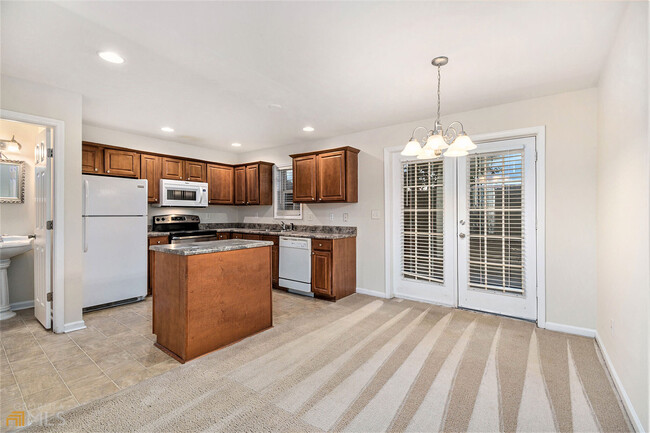 Foto del edificio - 514 Summer Pl NW