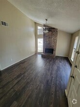 Building Photo - 612 Lillard Rd