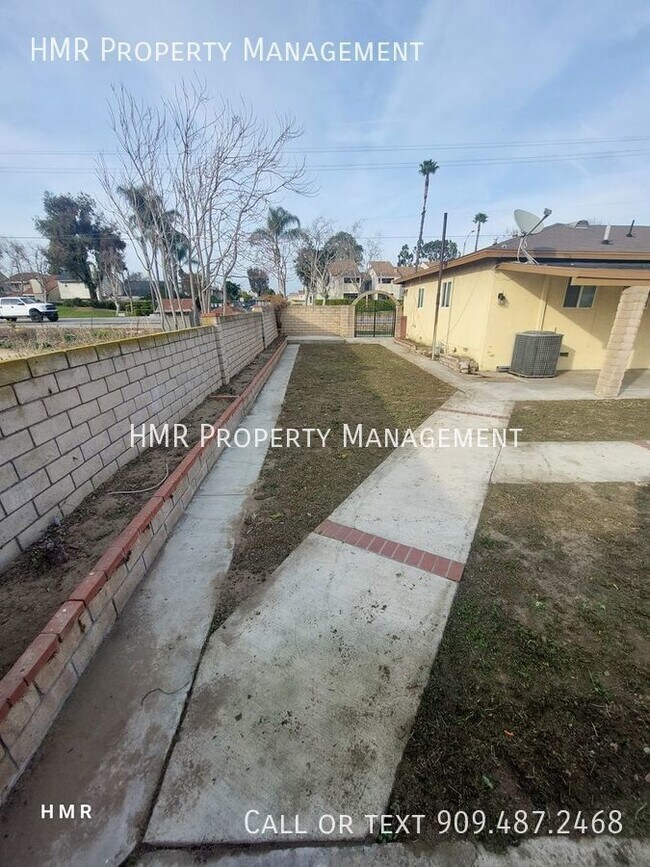 Foto del edificio - Nice house with big backyard