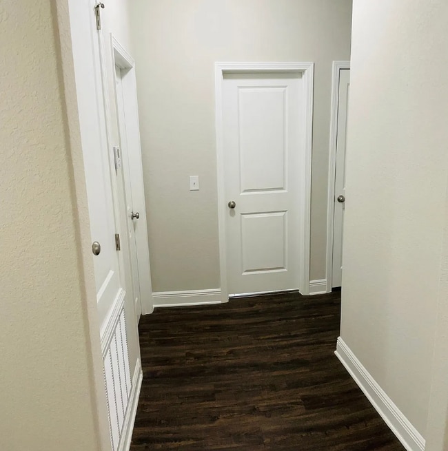 Foto del edificio - 3868 Shady Grove Dr