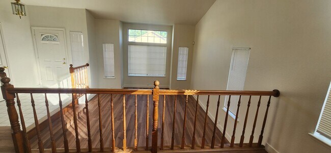 Foto del edificio - Large 3 Bedroom Home with a Loft
