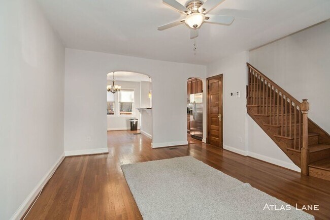 Foto del edificio - 1413 K St SE
