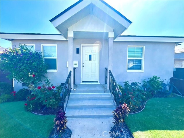 Building Photo - 5032 Gundry Ave