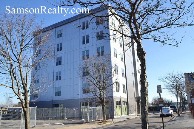 Foto del edificio - 44 Hospital St