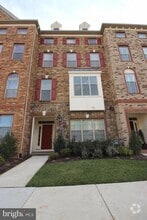 Building Photo - 43125 Shore Square