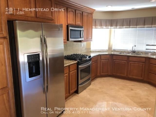 Building Photo - 4 bedroom in Agorua Hills CA 91301