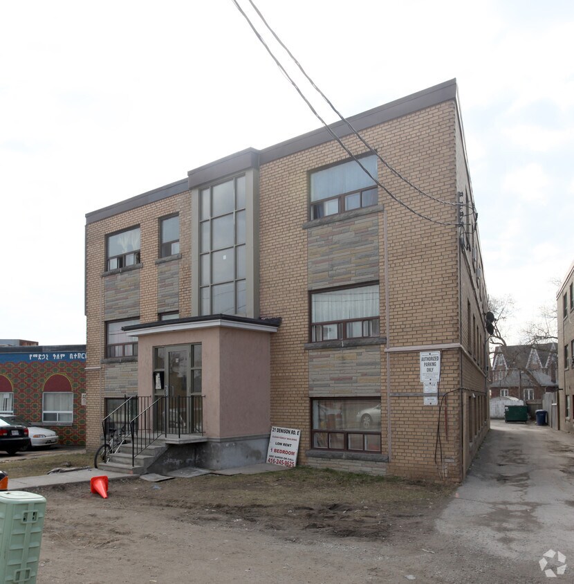 Building Photo - 21 Denison Rd E