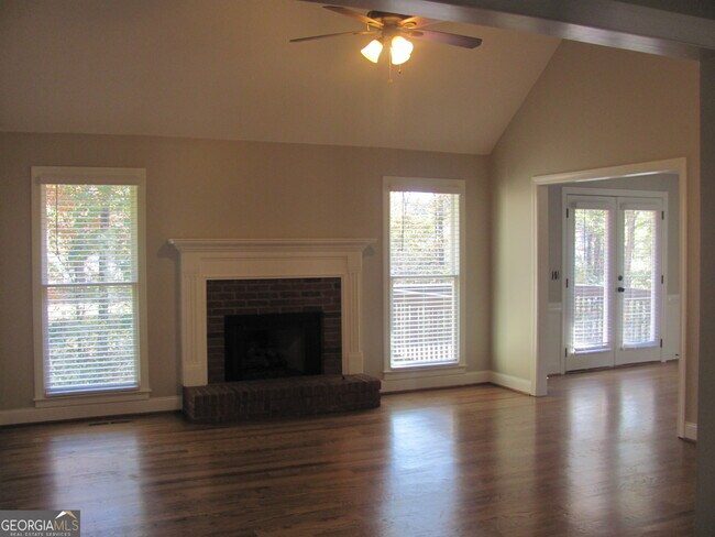 Building Photo - 3383 Conley Downs Dr