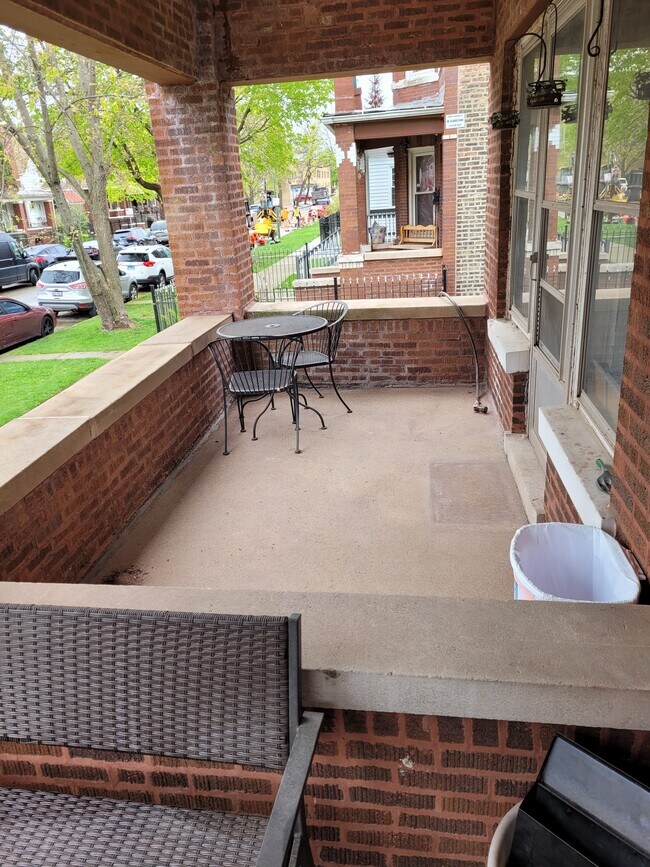 Front Balcony - 2446 N Springfield Ave