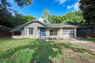 Building Photo - 2508 East Side Dr