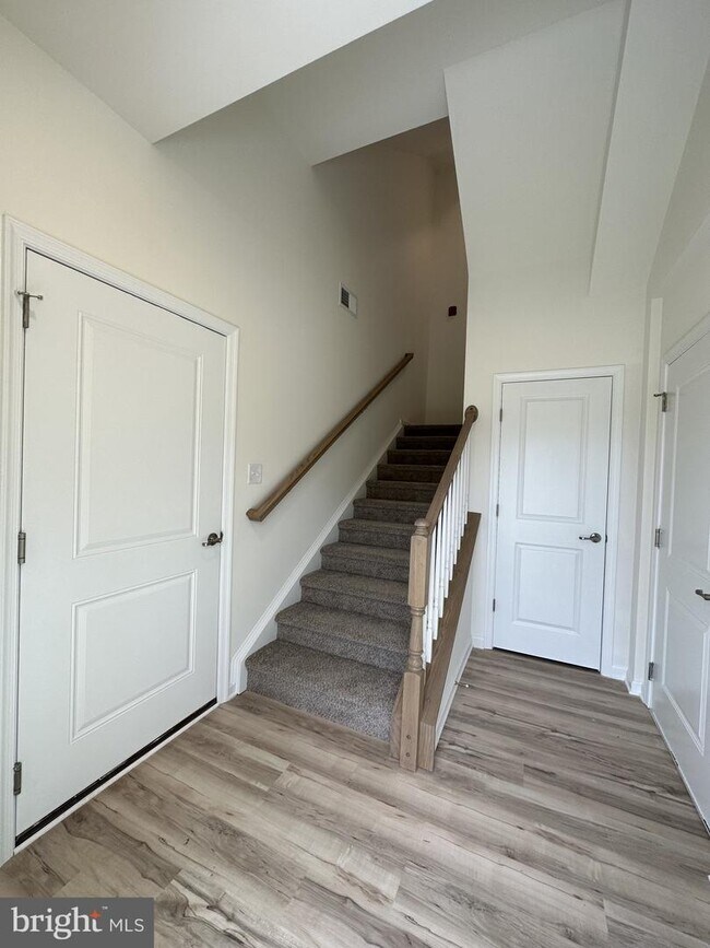 Building Photo - 24563 Merlot Dr