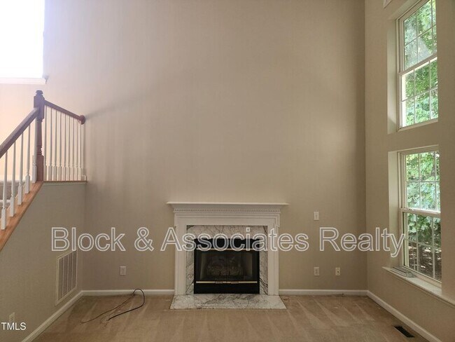 Photo - 6 Horizon Cir House