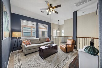 Building Photo - 122 Cheswood Forest Dr