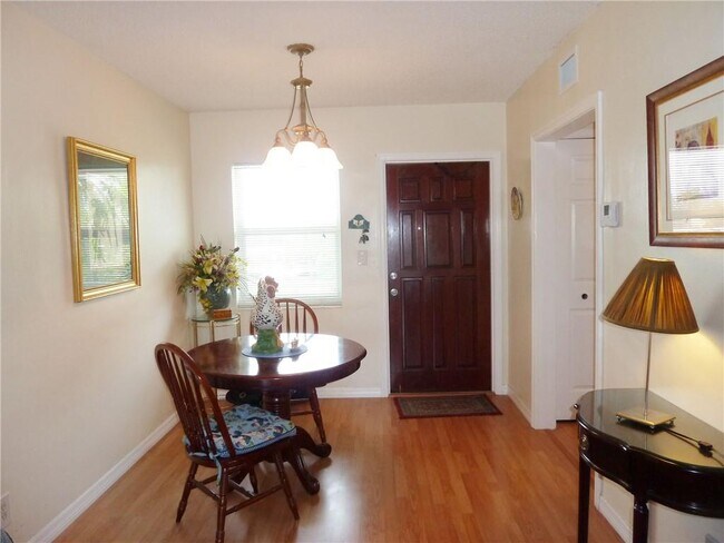Foto del edificio - 1510 SE 15th St