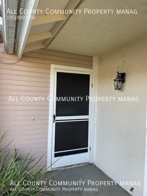 Building Photo - 39636 Knollridge Dr