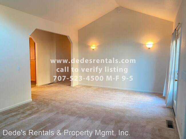 Building Photo - 3 br, 2 bath House - 1449 Peterson Ln.