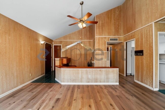 Building Photo - Unit #34