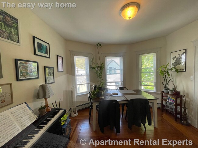 Building Photo - Porter Sq 2BR - 5 Rooms - Porch - Free Lau...