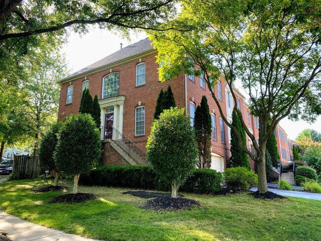 Photo - 166 Summer Walk Dr Townhome