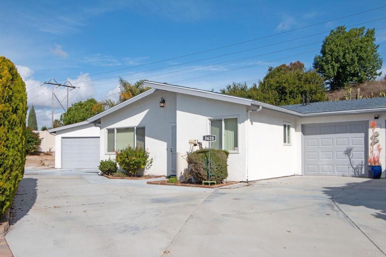 Foto principal - 55+Community Available Rental NOW!! Costa ...