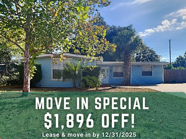 Building Photo - 9801 N 55th St