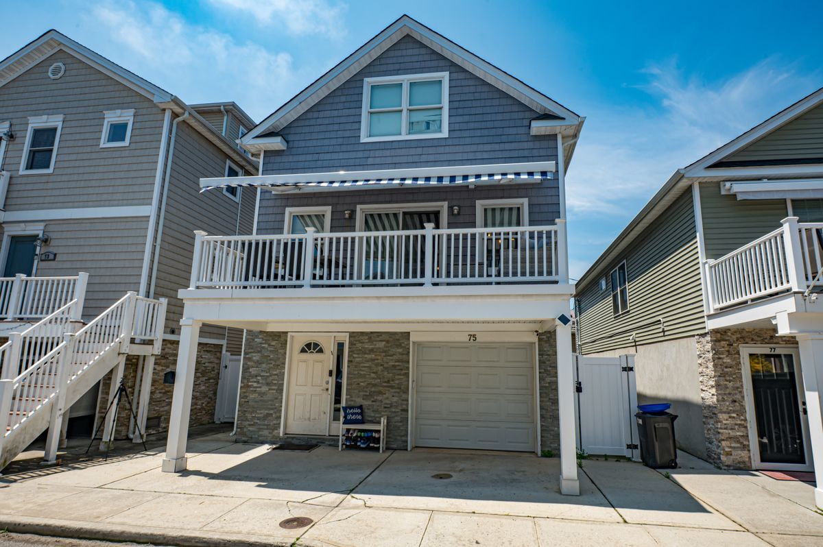 Foto principal - 75 New Hampshire St