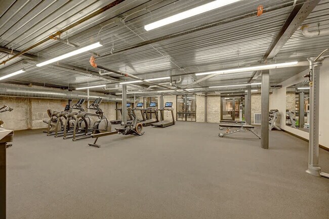 Foto del edificio - 1009 W Juneau Ave